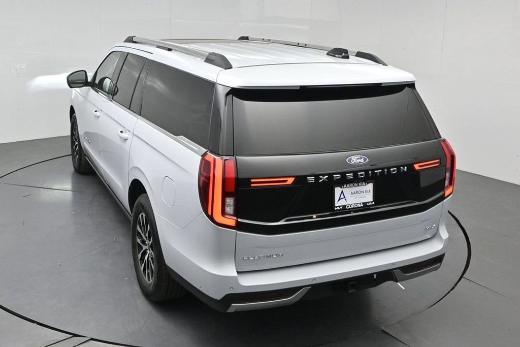 Used 2025 Ford Expedition Max Platinum AWD/4WD image 51