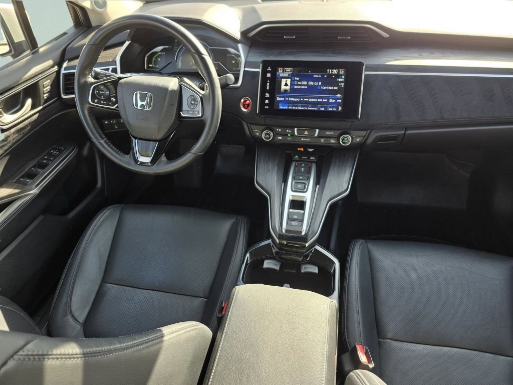 Certified 2018 Honda Clarity Touring image 35