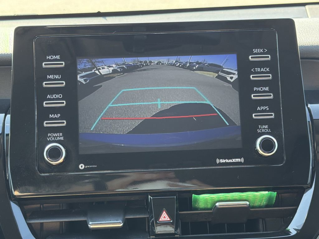 Used 2022 Toyota Camry SE image 29