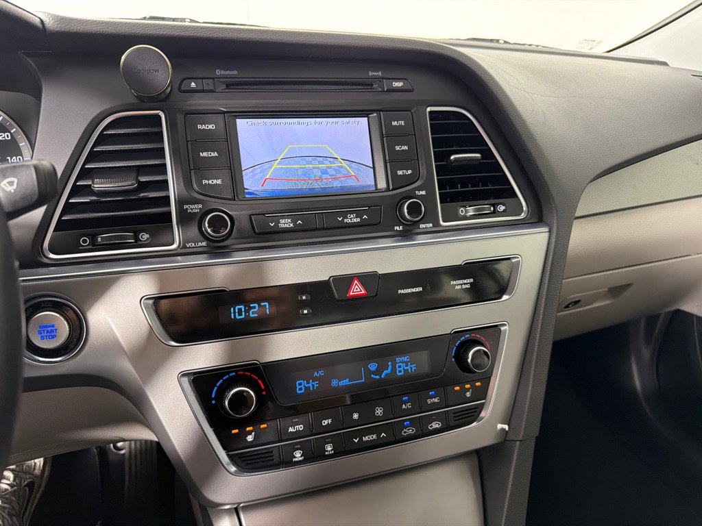 Used 2015 Hyundai Sonata Sport w/ Option Group 03 FWD image 16