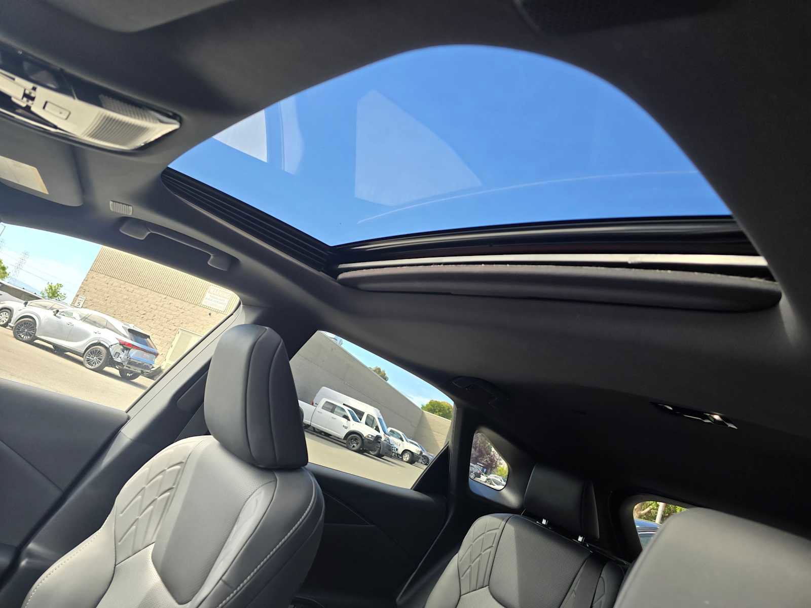 Certified 2025 Lexus RX 350 Premium w/ Accessory Package (P3) FWD image 25