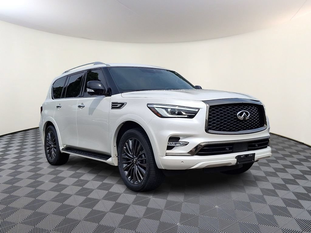 Used 2024 INFINITI QX80 Sensory