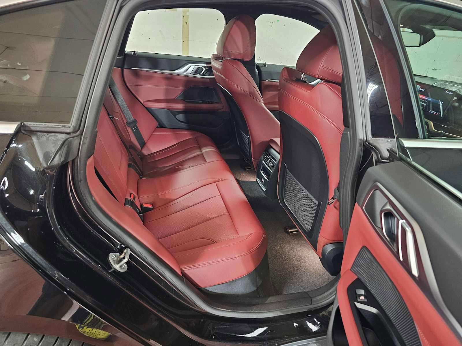 Used 2024 BMW i4 eDrive35 w/ Premium Package image 13