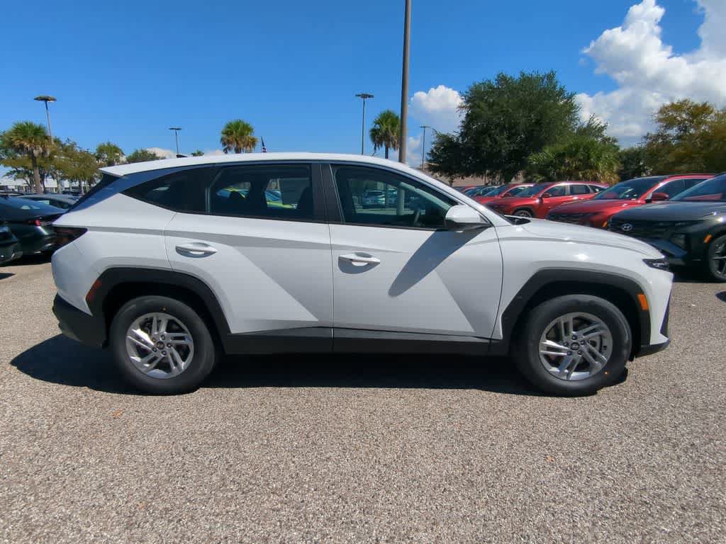 New 2026 Hyundai Tucson SE FWD image 8