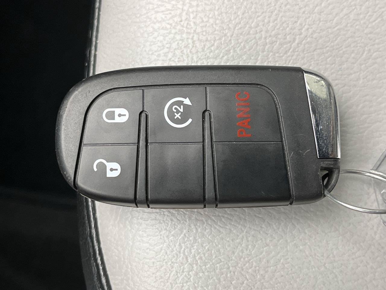 Used 2018 Jeep Compass Limited AWD/4WD image 23