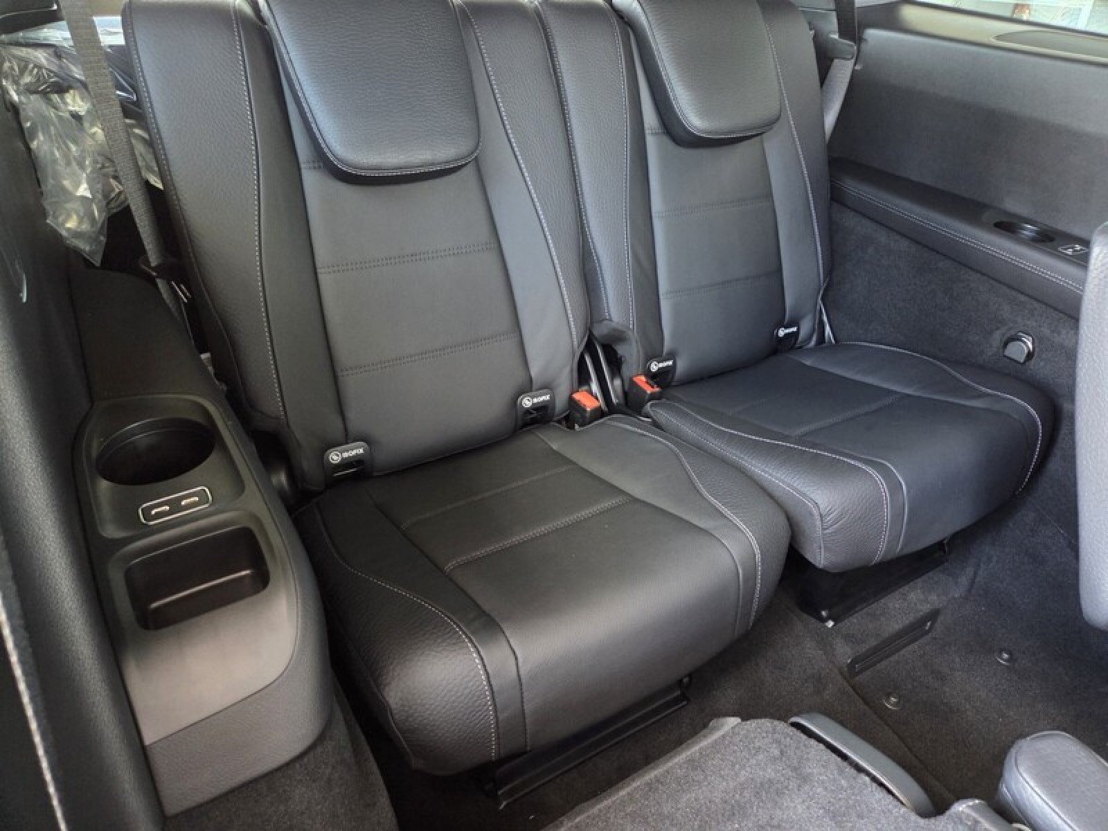 New 2026 Mercedes-Benz GLS 450 4MATIC image 17