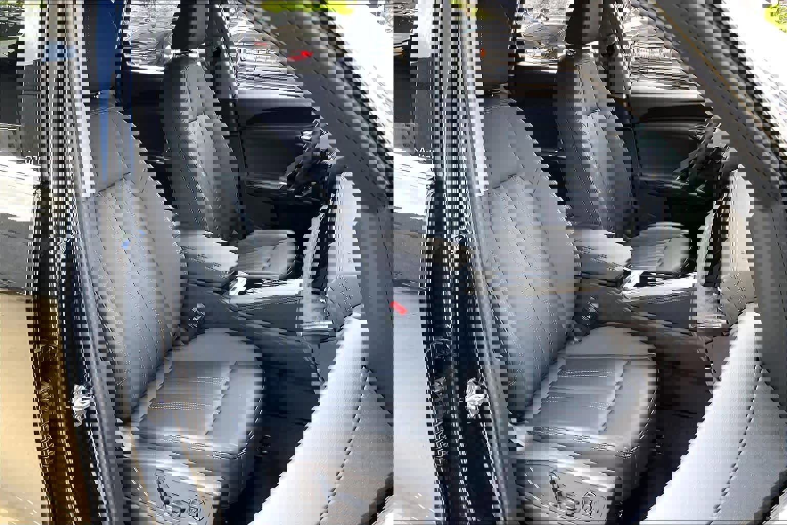 Certified 2025 Audi Q5 Premium w/ Convenience Package AWD/4WD image 9