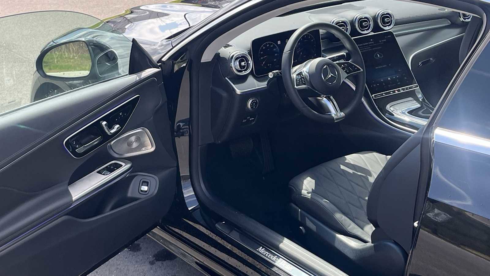 New 2026 Mercedes-Benz CLE 300 4MATIC Coupe image 15