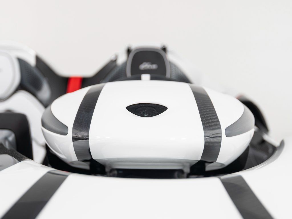 Used 2021 McLaren Elva image 43