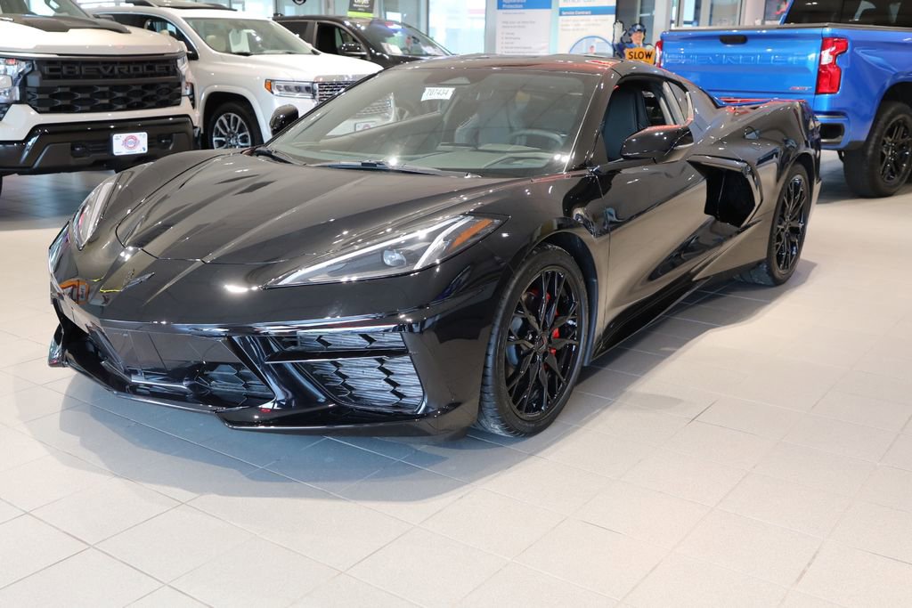 Used 2026 Chevrolet Corvette Stingray Coupe w/ 1LT RWD image 10