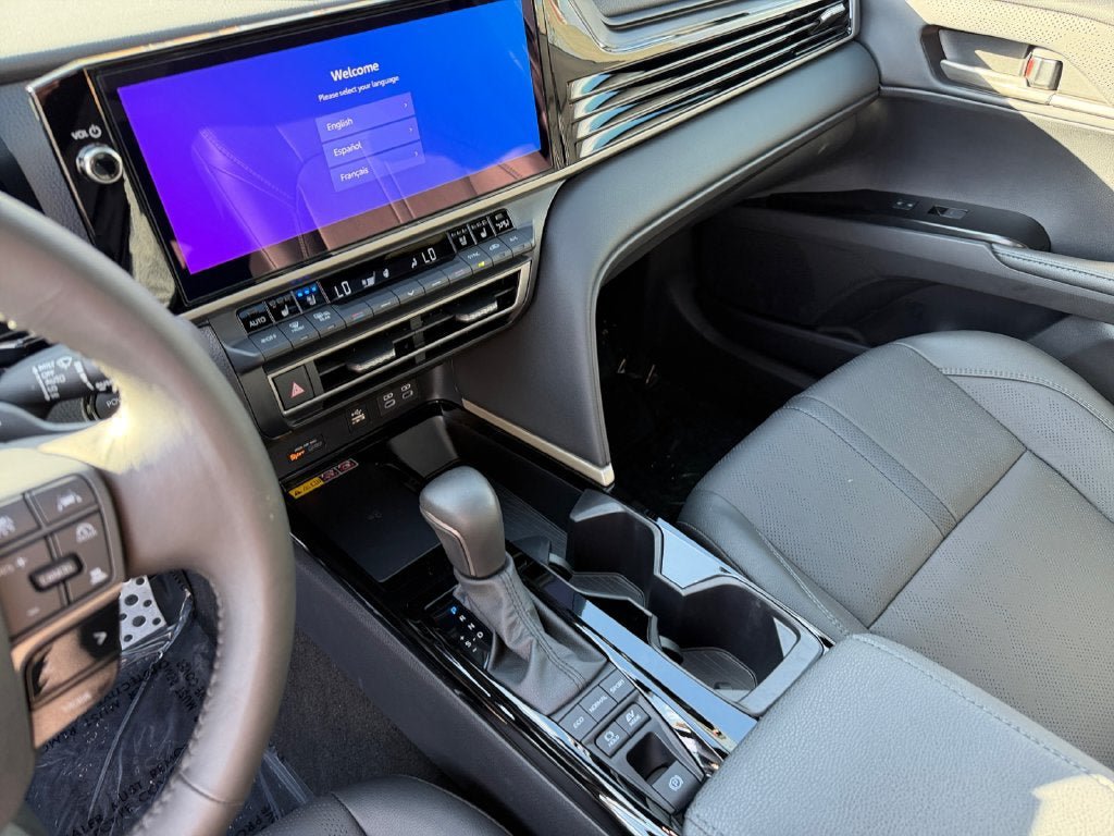 Used 2026 Toyota Camry XSE w/ Premium Plus Package FWD image 18