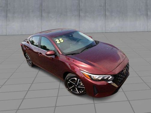Used 2025 Nissan Sentra SV FWD image 2