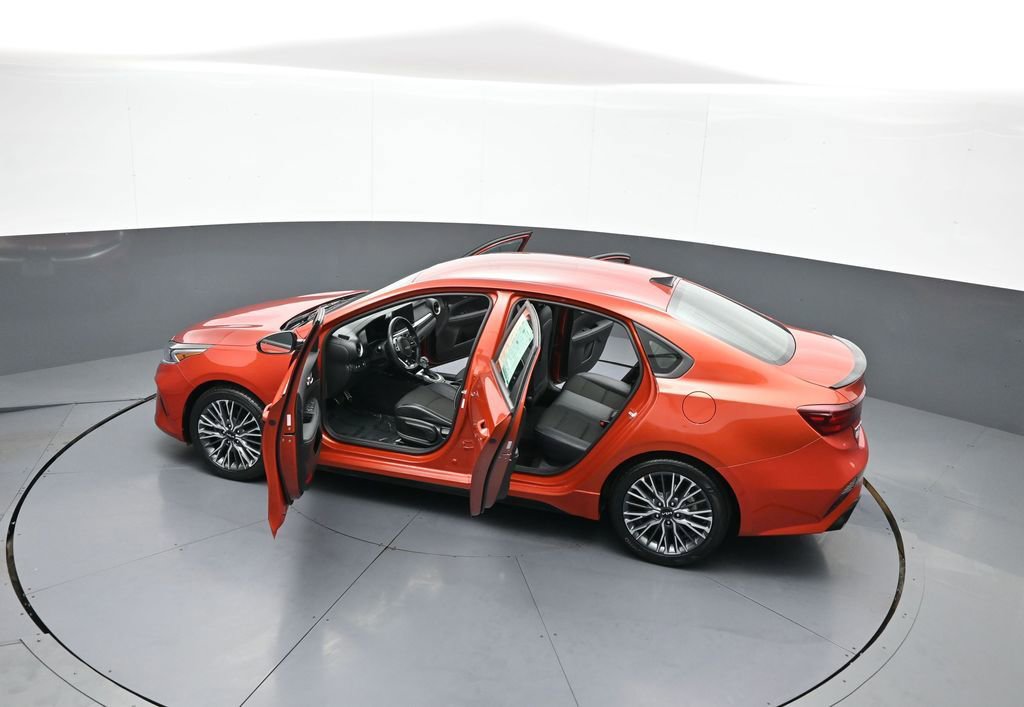 Certified 2023 Kia Forte GT-Line image 42