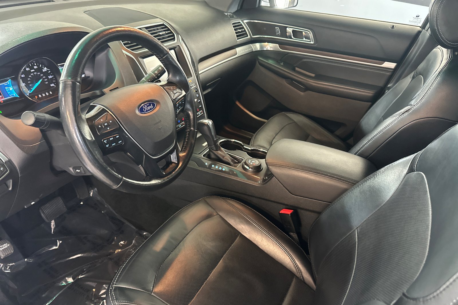 Used 2016 Ford Explorer Limited AWD/4WD image 4