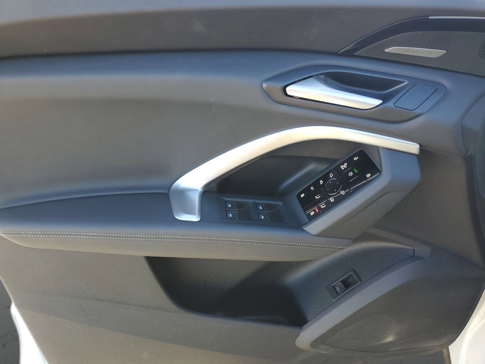 Used 2025 Audi Q5 Premium Plus w/ Premium Plus image 20