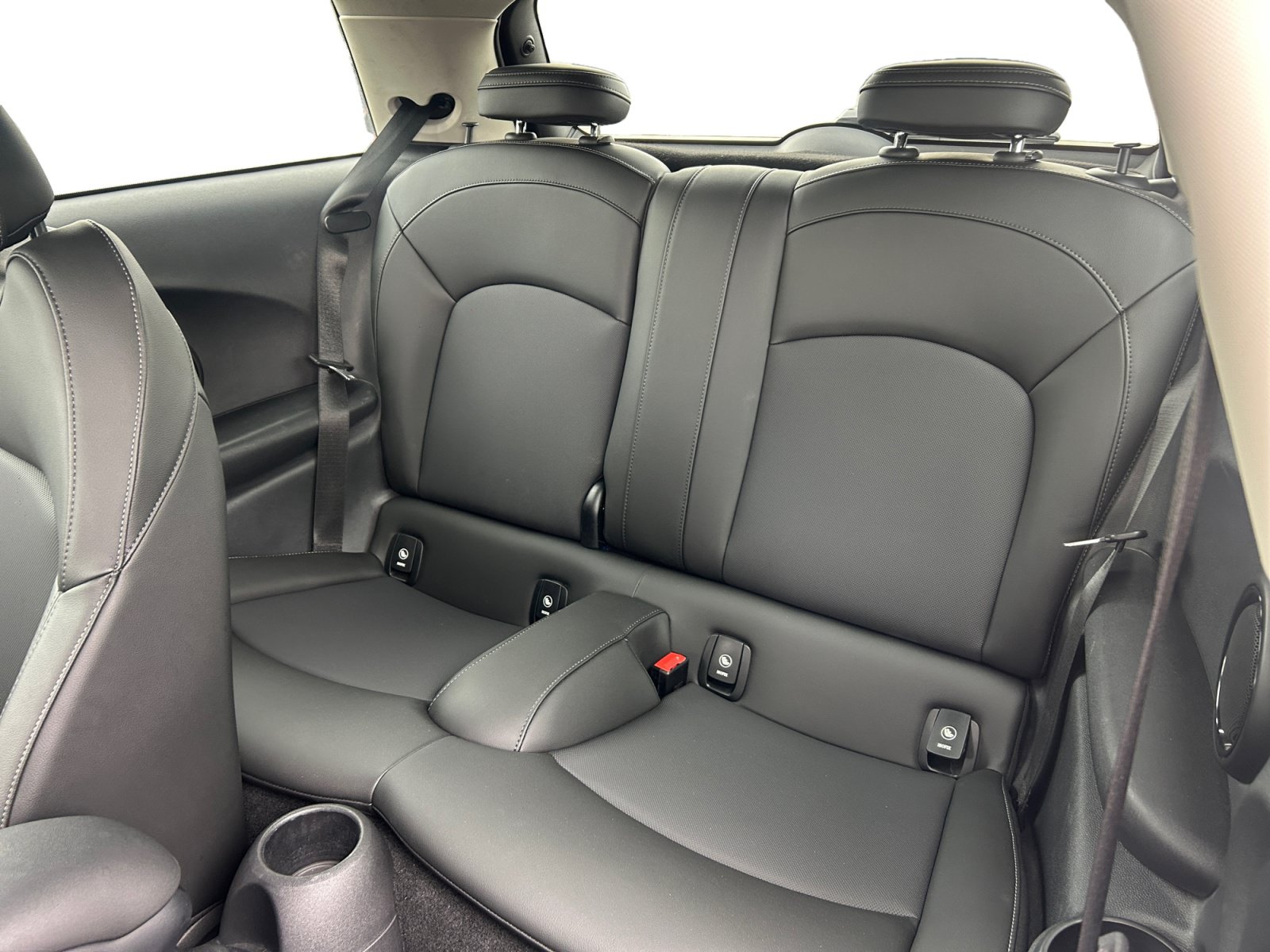 Used 2020 MINI Cooper S FWD image 13