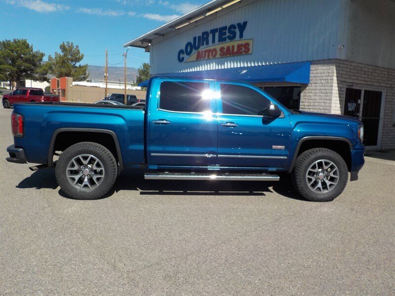 Used 2016 GMC Sierra 1500 SLT w/ All-Terrain Package image 11