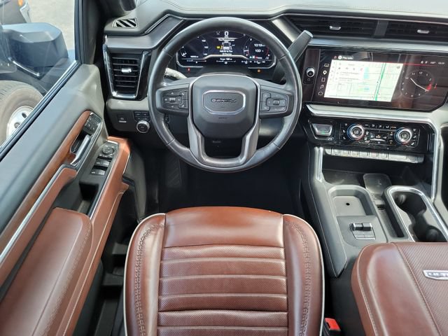 Used 2025 GMC Sierra 2500 Denali Ultimate w/ Max Trailering Package AWD/4WD image 10