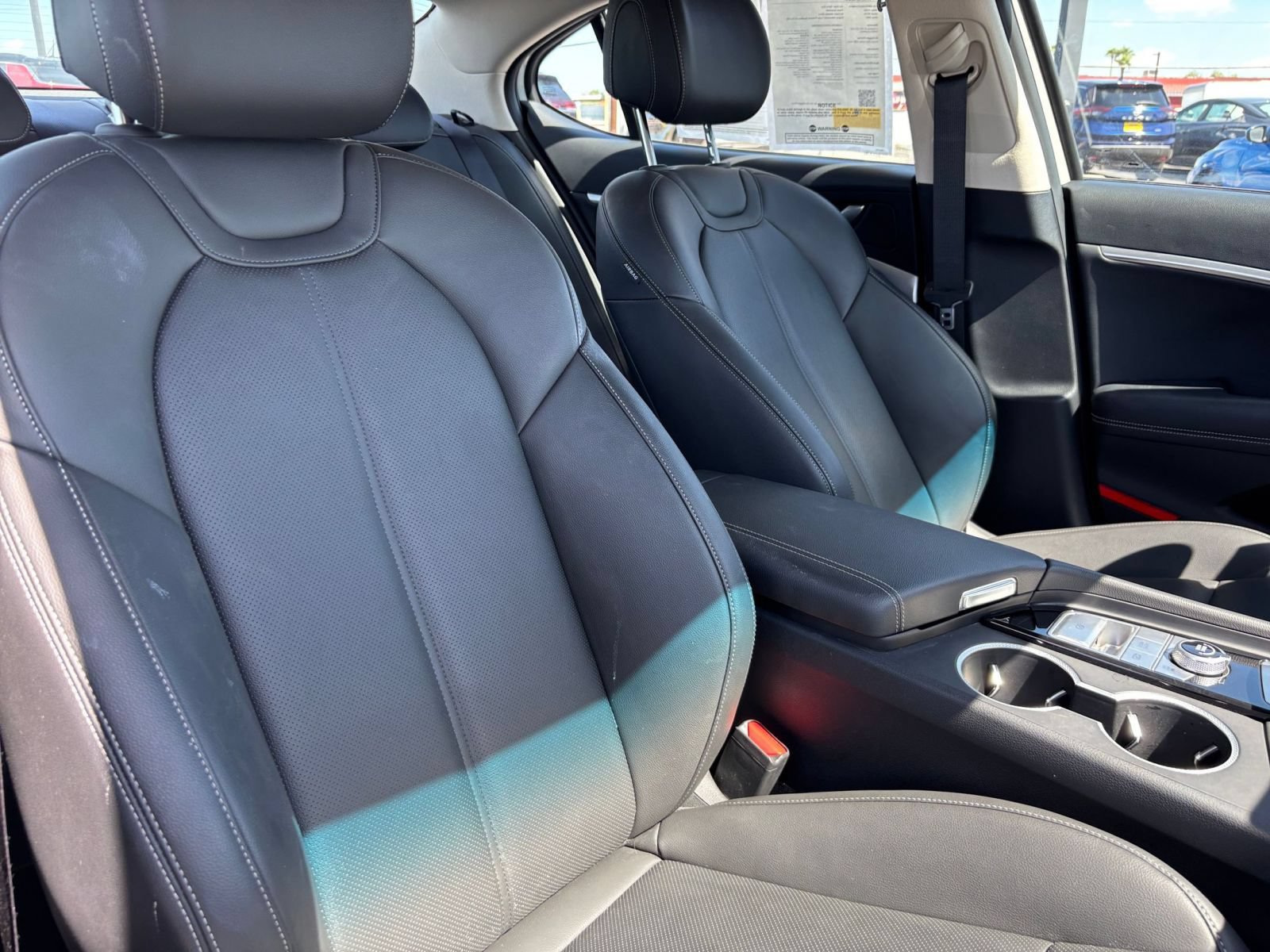 Used 2026 Genesis G70 2.5T RWD image 37