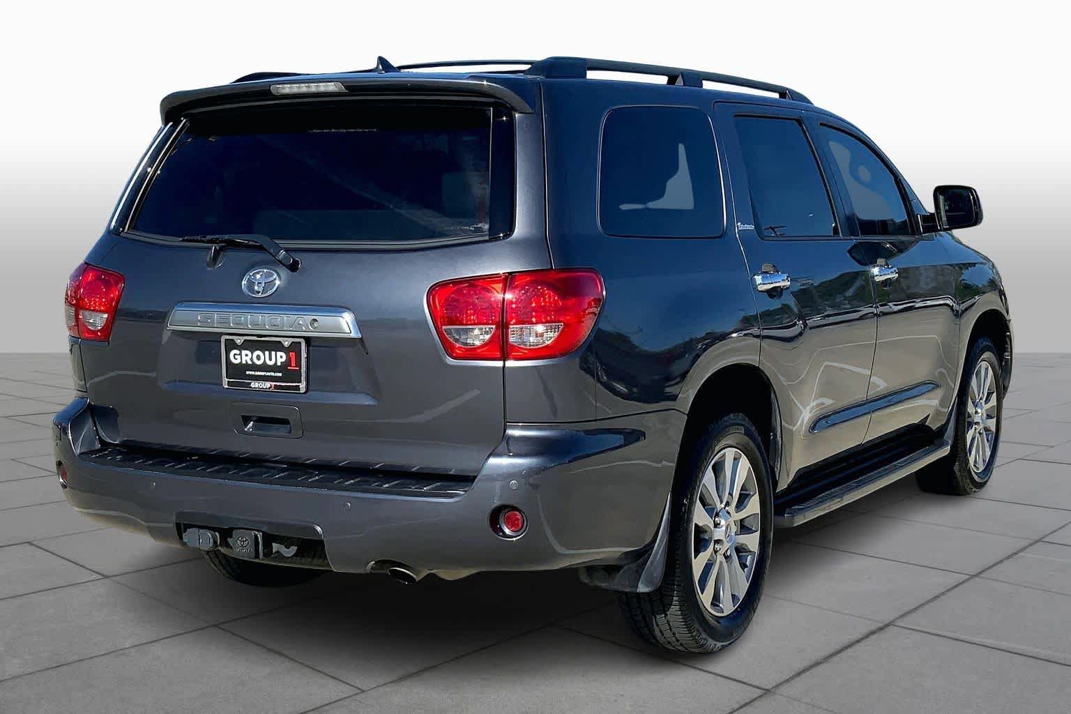 Used 2016 Toyota Sequoia Limited w/ Safety & Convenience Package image 13