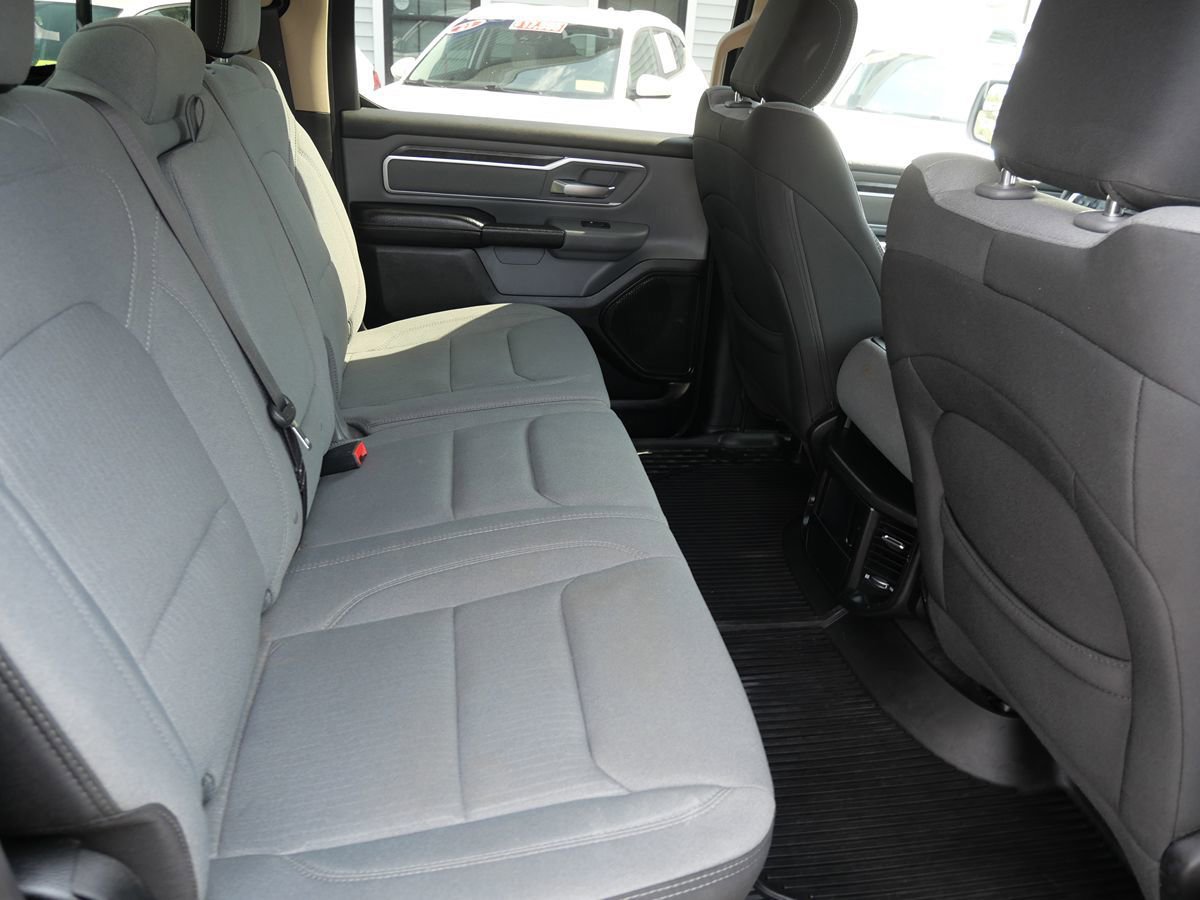 Used 2020 RAM 1500 Big Horn AWD/4WD image 22