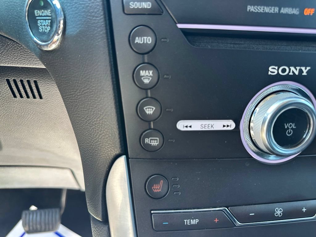 Used 2018 Ford Edge Titanium AWD/4WD image 19