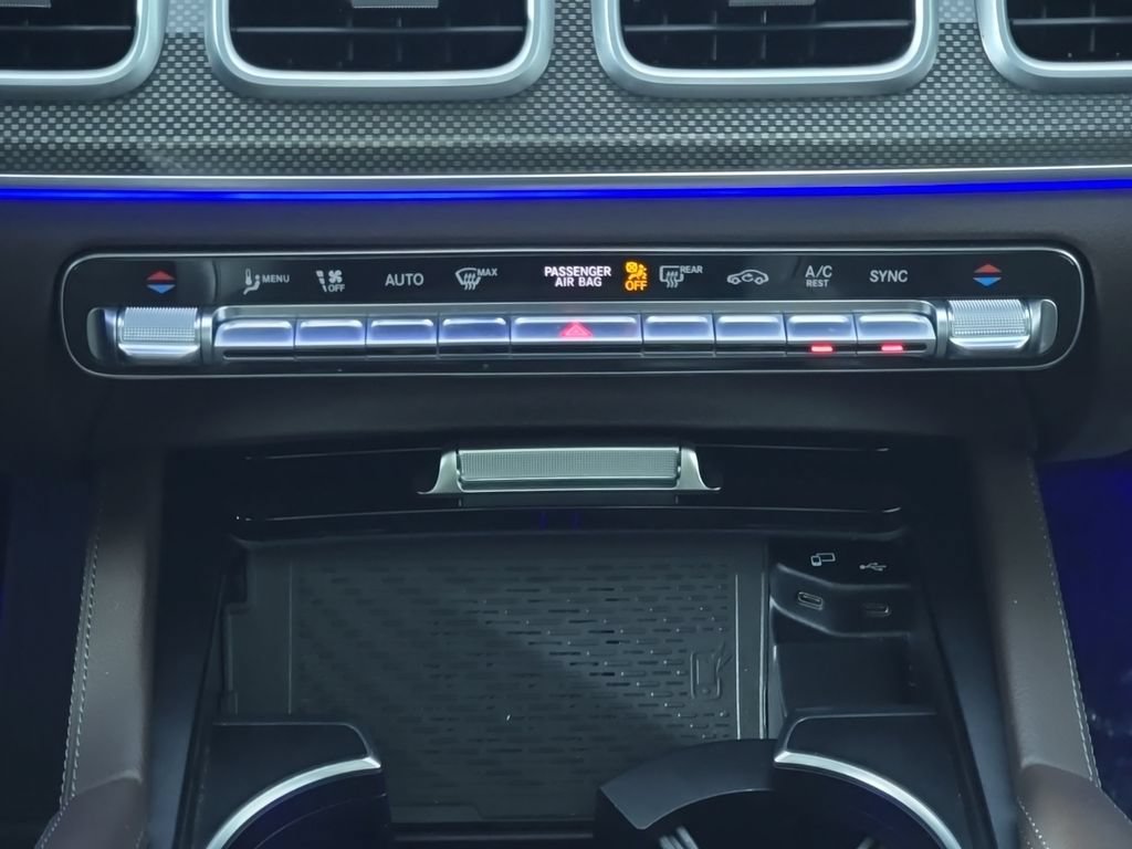 Certified 2022 Mercedes-Benz GLS 450 4MATIC image 24