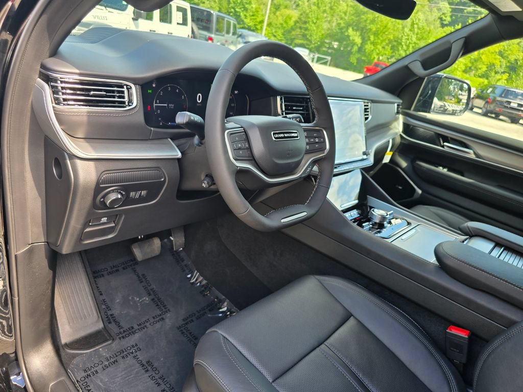 New 2026 Jeep Grand Wagoneer L Limited AWD/4WD image 24