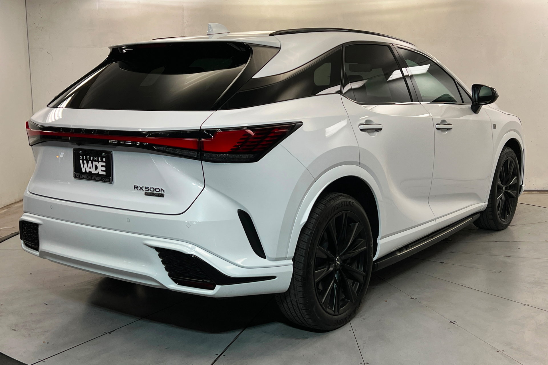Used 2024 Lexus RX 500h F Sport w/ Technology Package AWD/4WD image 6