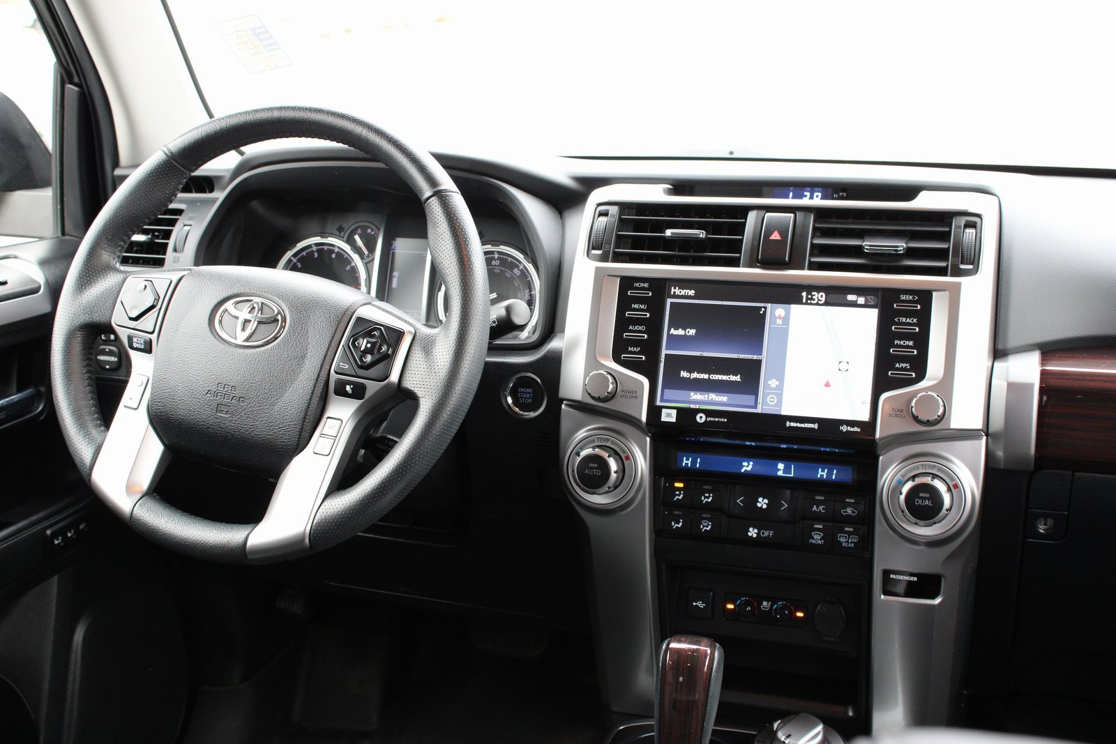Used 2021 Toyota 4Runner Limited image 18