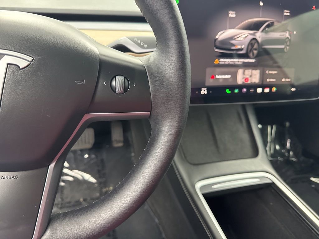 Used 2023 Tesla Model 3 Standard Range image 23