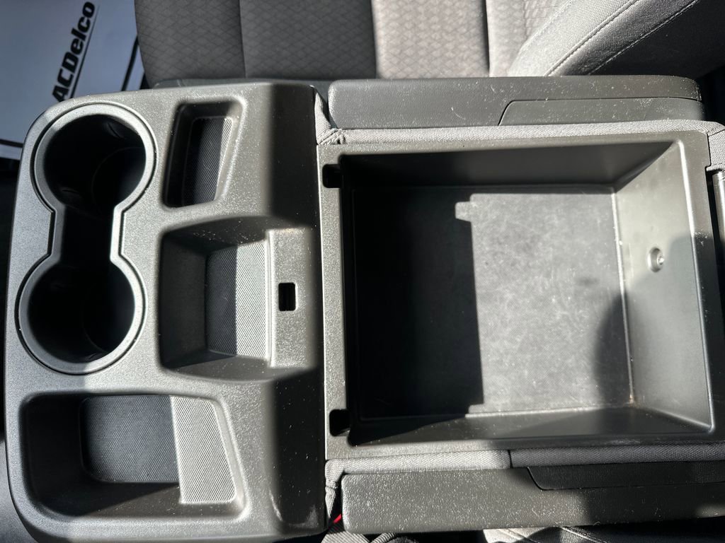 Used 2022 Chevrolet Silverado 1500 Custom w/ LPO, Dark Essentials Package image 18