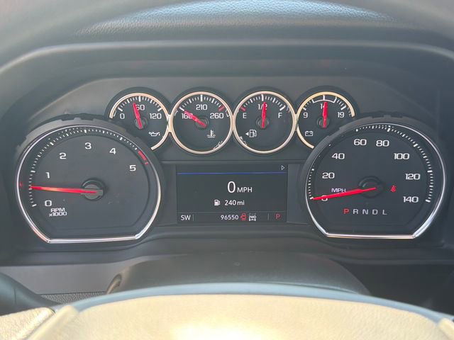 Used 2022 Chevrolet Silverado 2500 Custom w/ Custom Value Package image 26