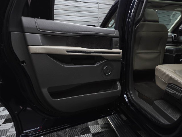 Used 2021 Ford Expedition Max Limited AWD/4WD image 39
