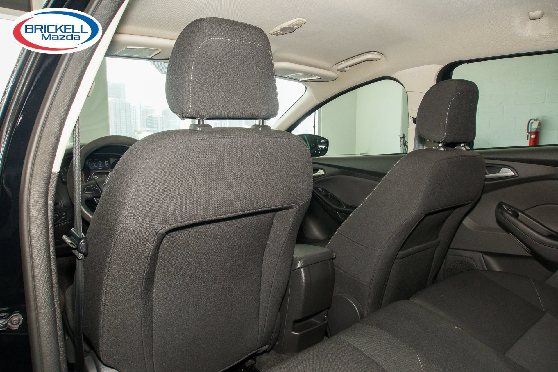 Used 2018 Ford Focus SE FWD image 18