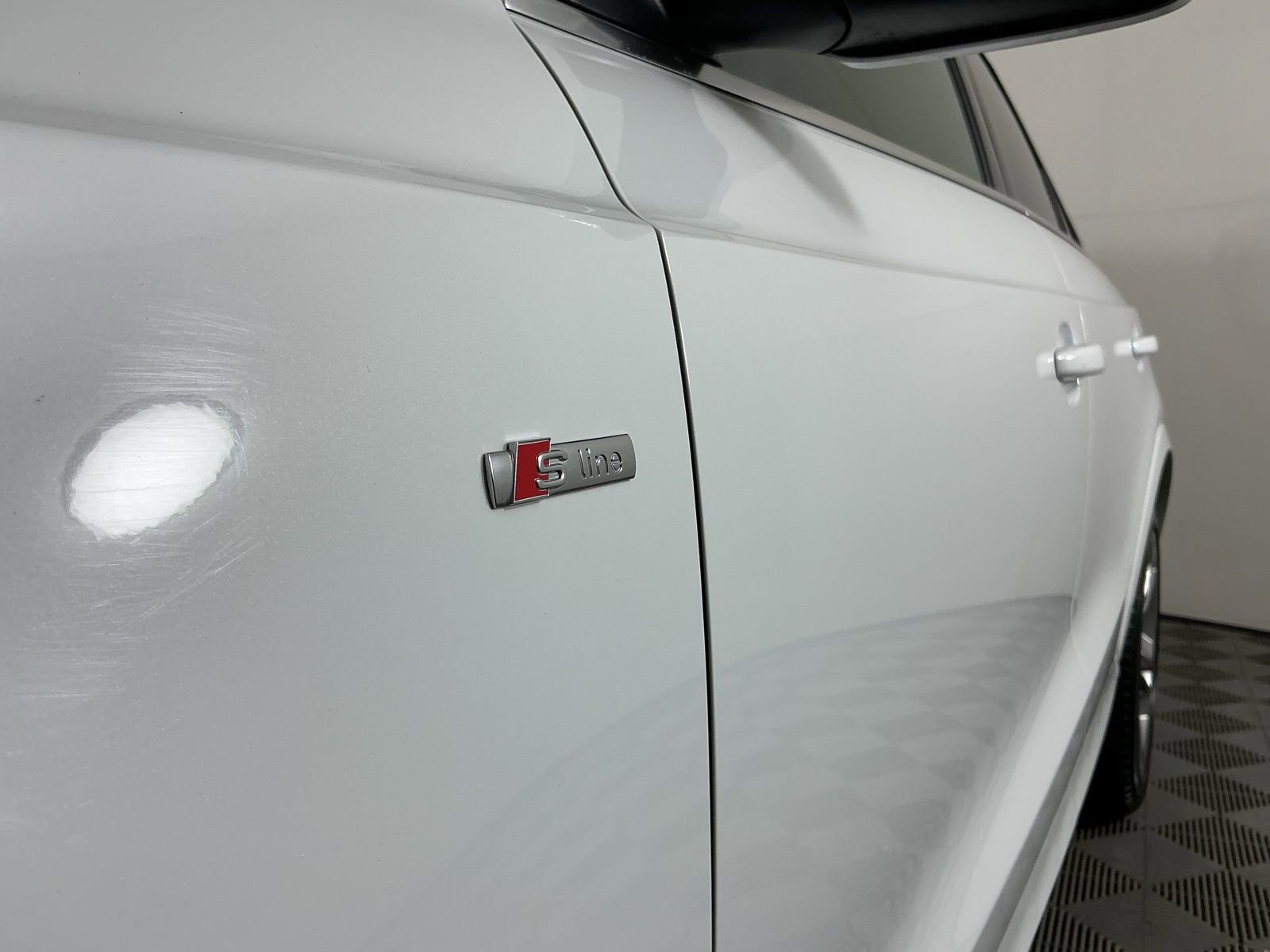 Used 2018 Audi Q3 2.0T Premium Plus w/ Premium Plus Package image 22