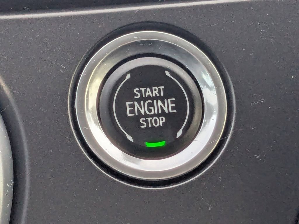 Used 2020 Chevrolet Blazer LT image 29