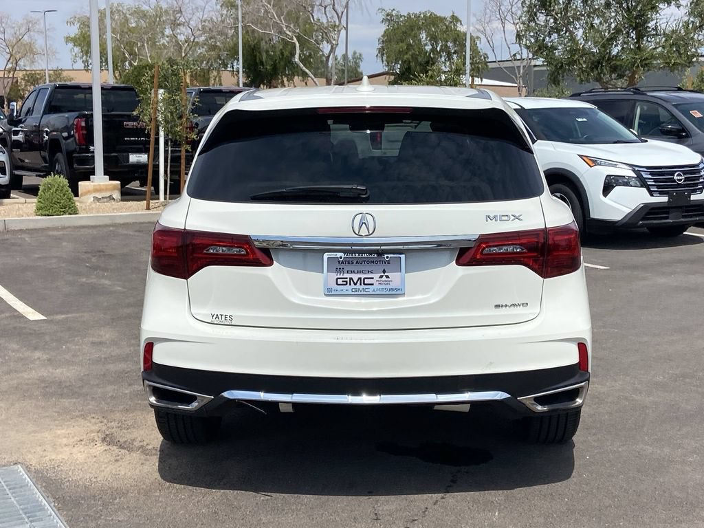 Used 2017 Acura MDX w/ Technology Package AWD/4WD image 5
