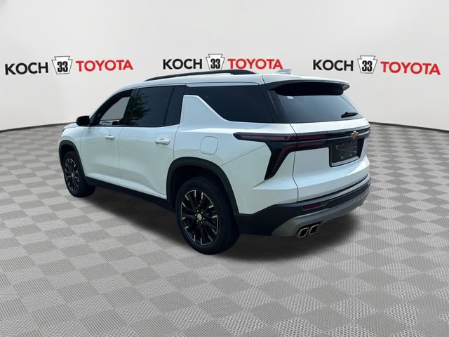 Used 2025 Chevrolet Traverse LT w/ Sun and Wheel Package AWD/4WD image 6