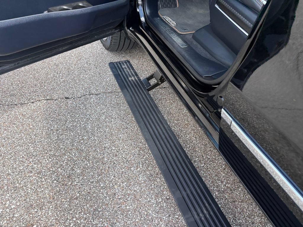 Used 2025 RAM 1500 Tungsten AWD/4WD image 24