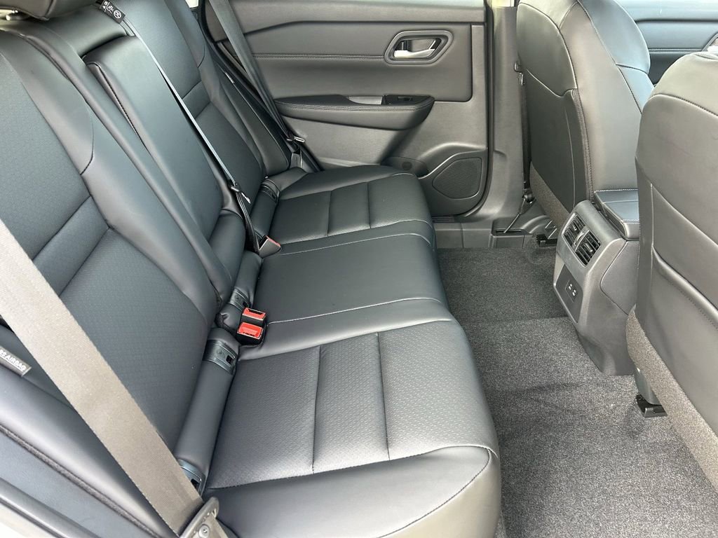 New 2026 Nissan Rogue SV image 11