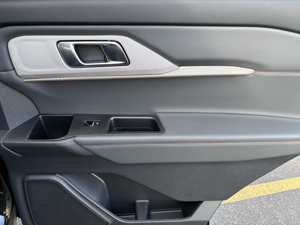 New 2026 Ford Explorer Active image 33