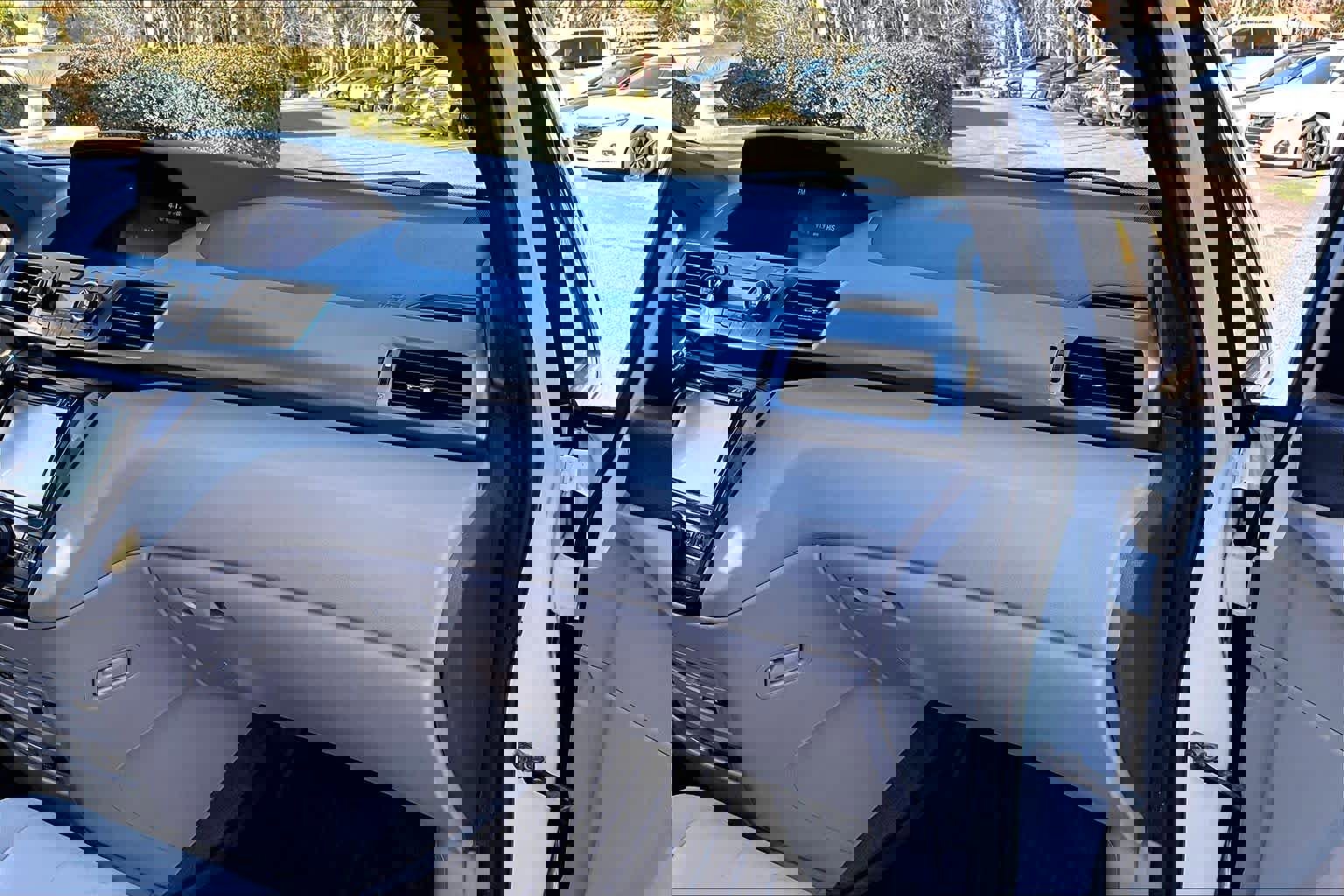 Used 2017 Honda Odyssey Touring image 19