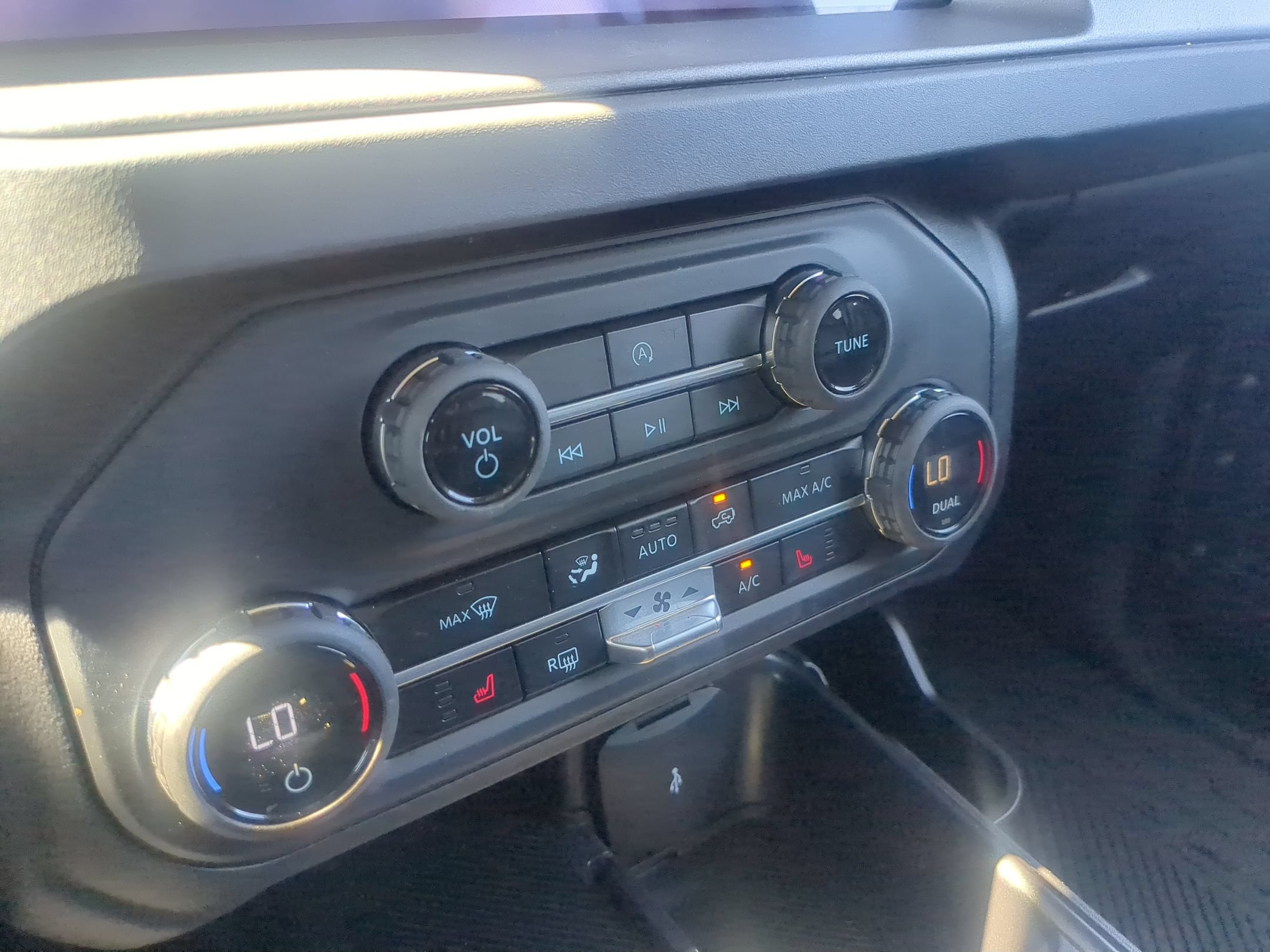 Used 2025 Ford Bronco Big Bend AWD/4WD image 18