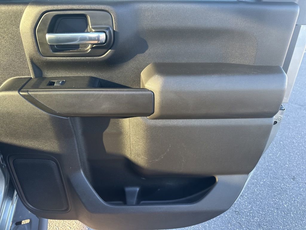 Used 2024 Chevrolet Silverado 2500 Custom w/ Custom Value Package image 24