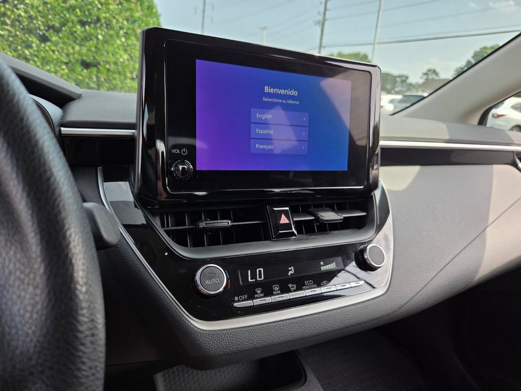 Used 2023 Toyota Corolla LE FWD image 21