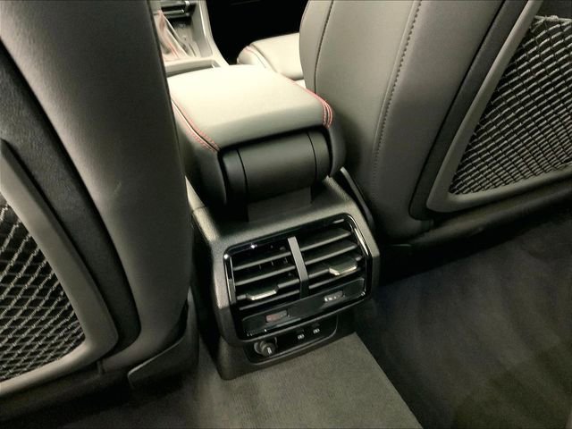 Certified 2025 Audi Q3 2.0T Premium Plus w/ Premium Plus Package image 34