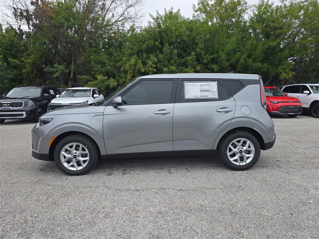 New 2025 Kia Soul LX image 5