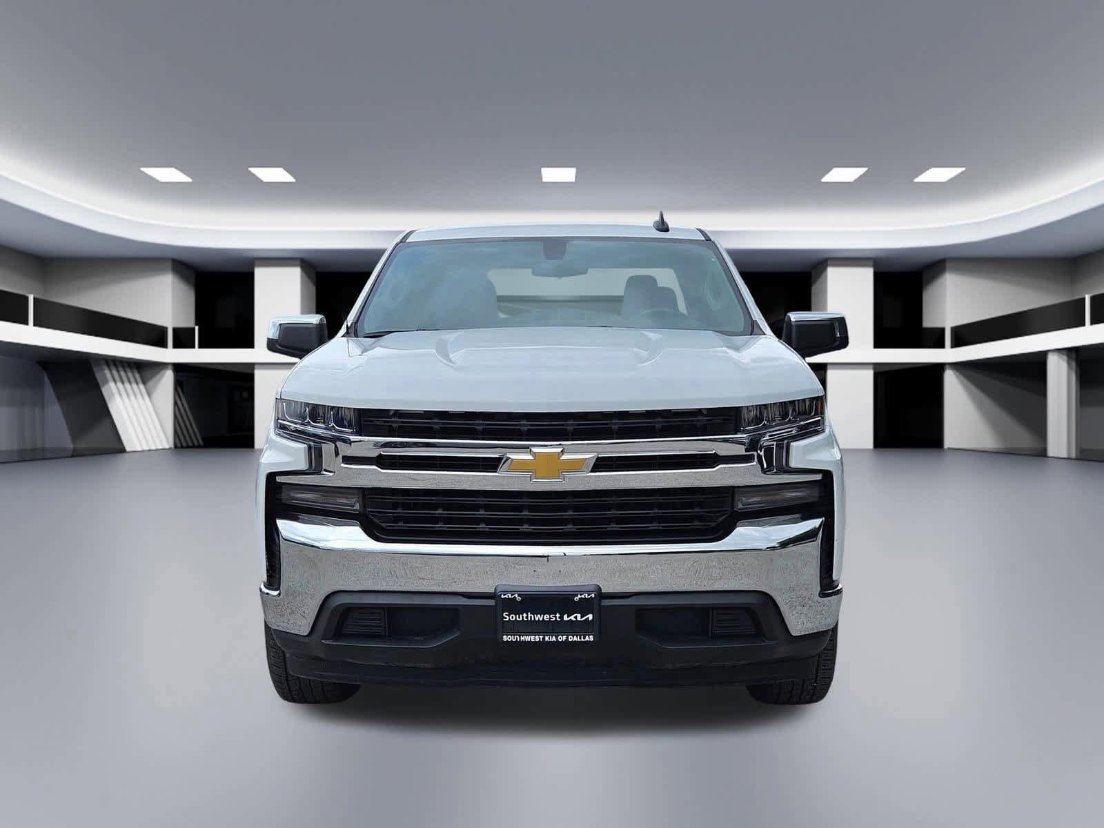 Used 2019 Chevrolet Silverado 1500 LT w/ Texas Edition RWD image 9