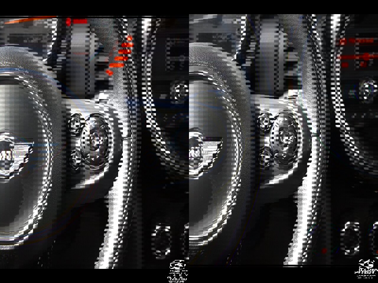 Used 2015 MINI Cooper 4-Door Hardtop w/ Premium Package image 16